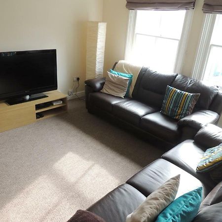 Apartment 2, 27 Skinner Street Whitby Zewnętrze zdjęcie